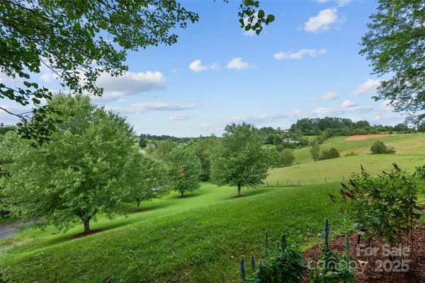 $515,000 | 271 Breton Ridge Drive, Leicester, NC 28748