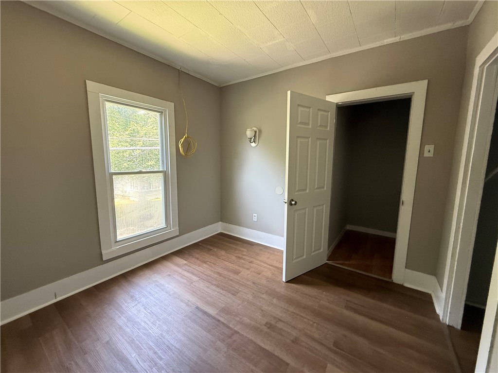4 Lake Avenue, Unit 2 Auburn, NY 13021 - Photo 6 of 12 Bedroom 1