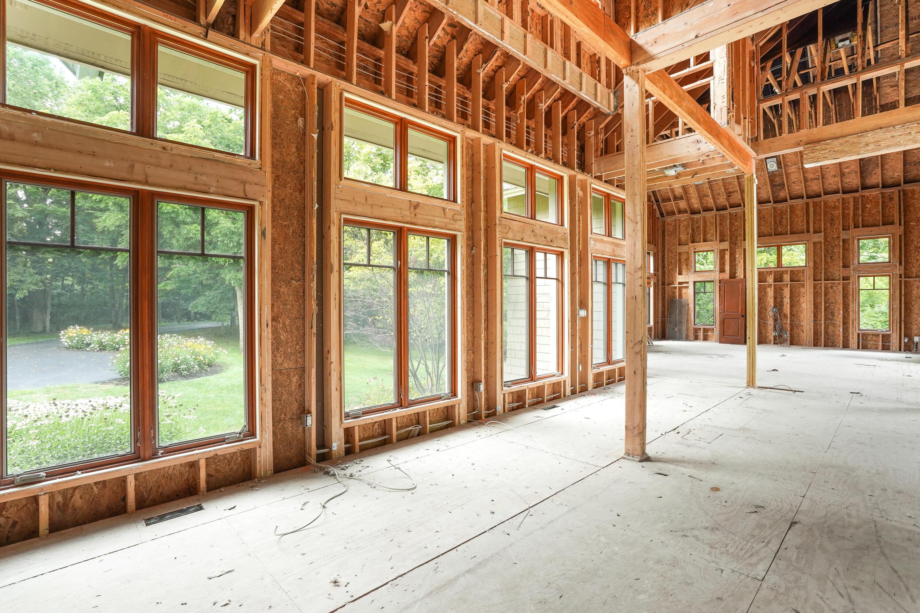 8108 Harriott Road Dublin, OH 43017 - Photo 26 of 71 Entry to Great room area