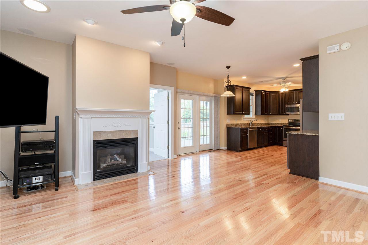 404 Scotts Ridge Trail Apex, NC 27502 - Photo 10 of 28 Gallery Image 10