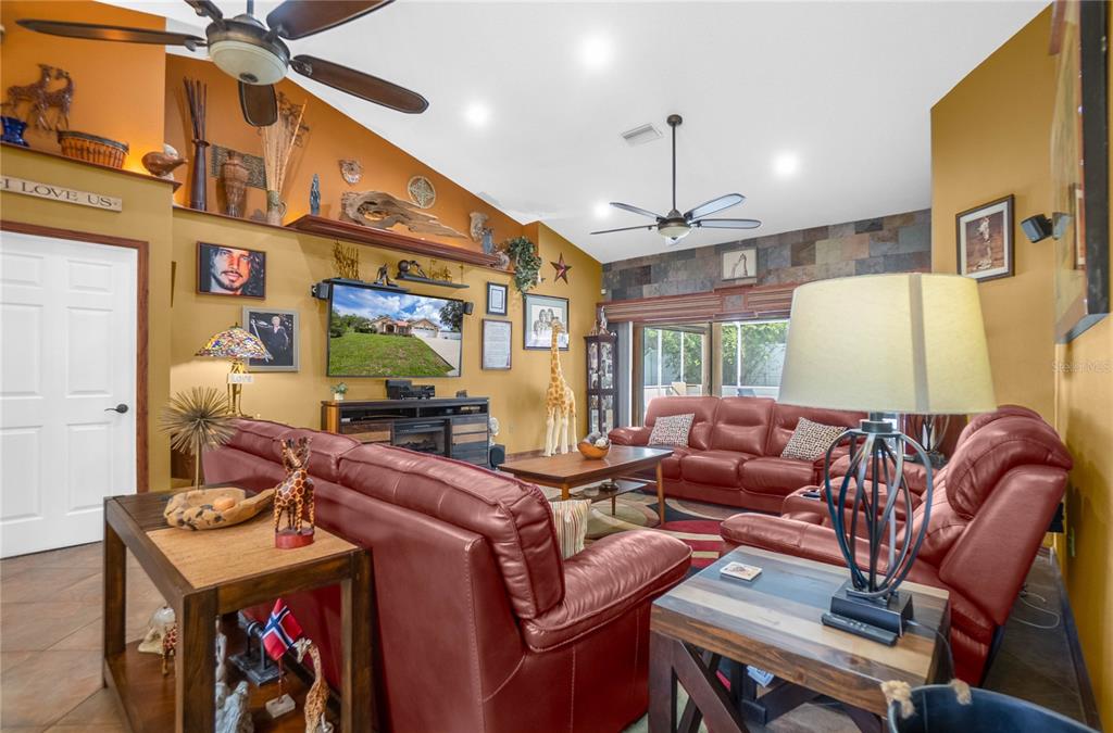 5225 East Backner Lane Inverness, FL 34452 - Photo 8 of 44