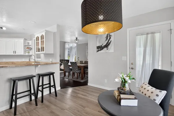 $399,900 | 2018 West Coachlight Drive, Jackson, MI 49201