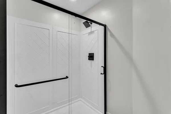 $399,900 | 2018 West Coachlight Drive, Jackson, MI 49201