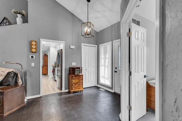 $399,900 | 2018 West Coachlight Drive, Jackson, MI 49201