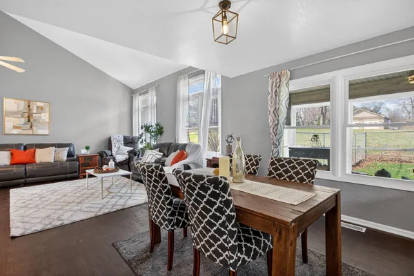 $399,900 | 2018 West Coachlight Drive, Jackson, MI 49201