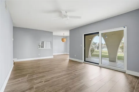 $349,999 | 507 Plaza Seville Court, Unit 13, Treasure Island, FL 33706