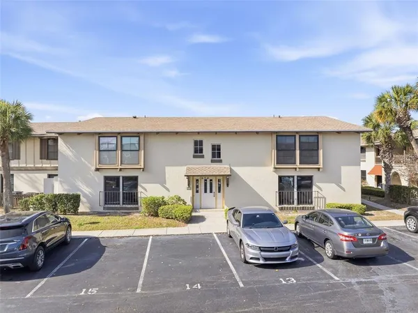 $349,999 | 507 Plaza Seville Court, Unit 13, Treasure Island, FL 33706