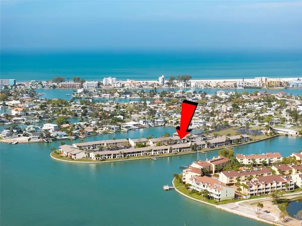 $349,999 | 507 Plaza Seville Court, Unit 13, Treasure Island, FL 33706
