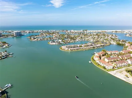 $349,999 | 507 Plaza Seville Court, Unit 13, Treasure Island, FL 33706