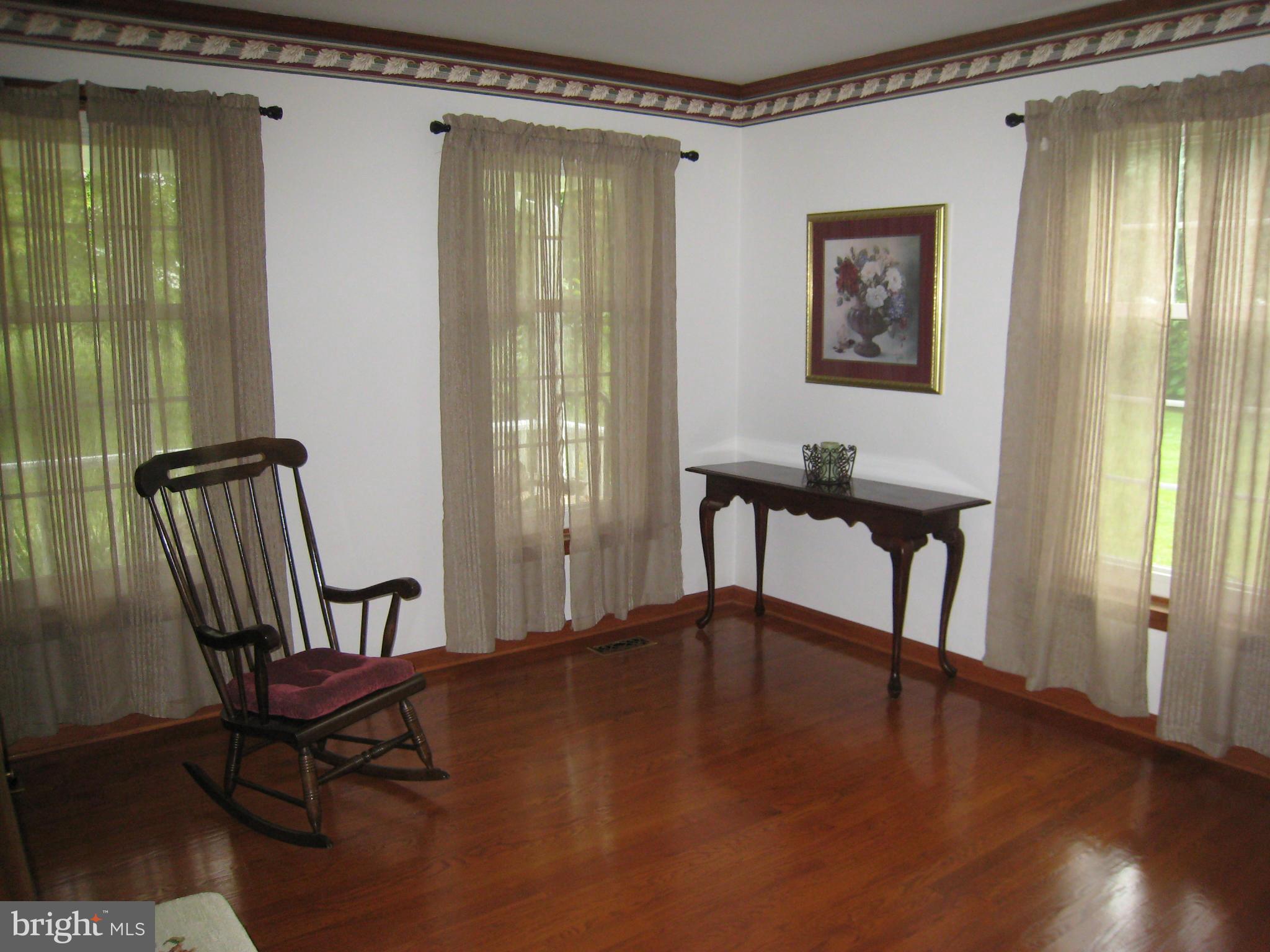 2031 High Point Road Forest Hill, MD 21050 - Photo 14 of 30 Living Room