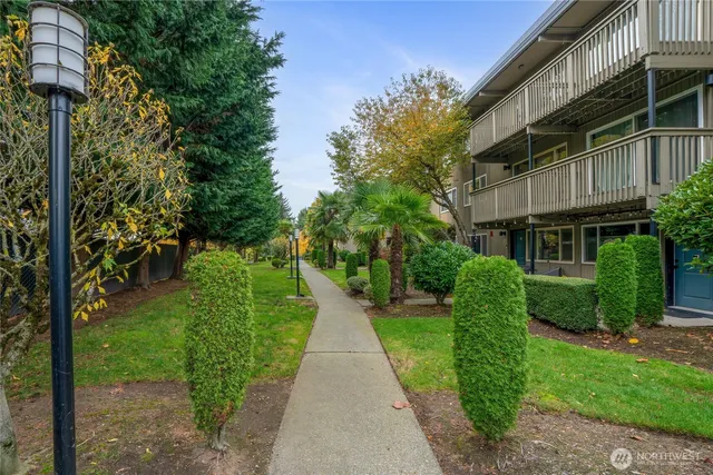 $225,000 | 1012 South 27th Street, Unit A102, Tacoma, WA 98409