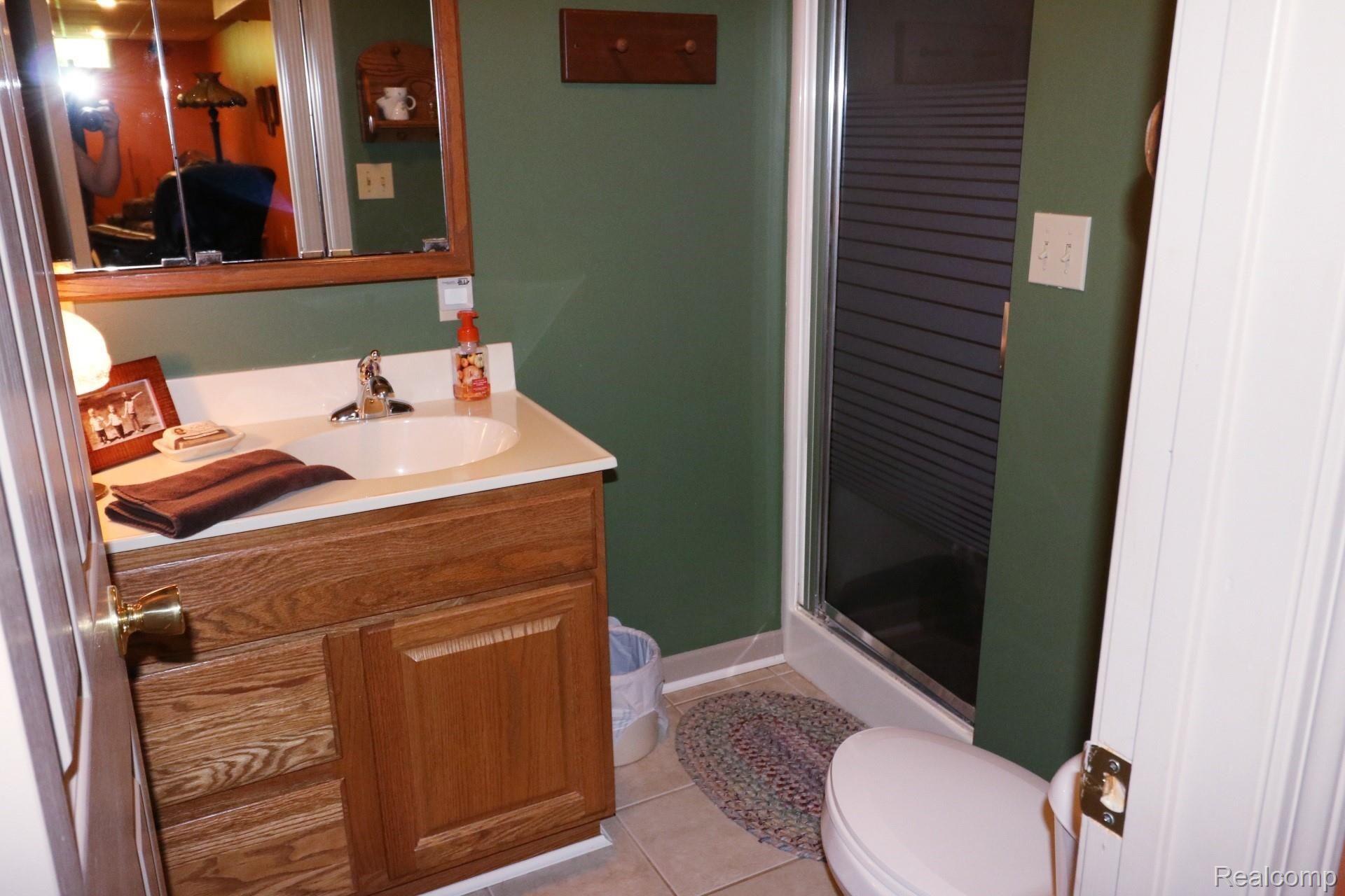 4291 East Stanley Road Mount Morris, MI 48458 - Photo 18 of 26 Basement - 3/4 Bath