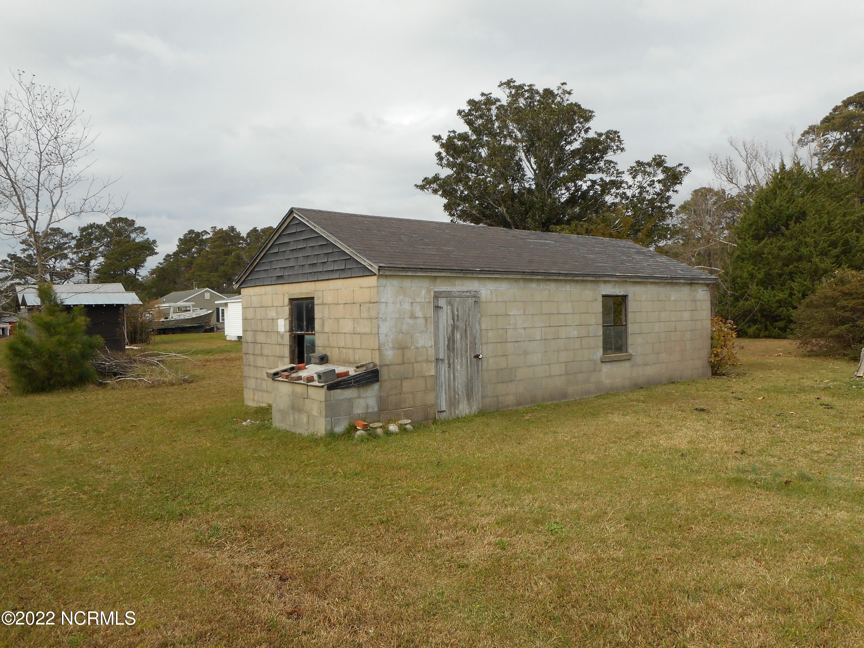 163 Otway Farm Road Beaufort, NC 28516 - Photo 9 of 38 DSCN1949