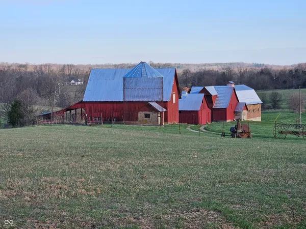 $3,495,000 | 8680 South Strain Ridge Road, Bloomington, IN 47401