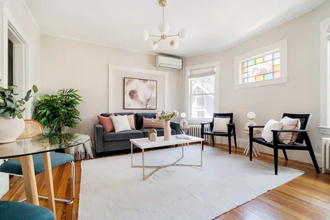 $935,000 | 87 Kinnaird Street, Unit 2, Cambridge, MA 02139