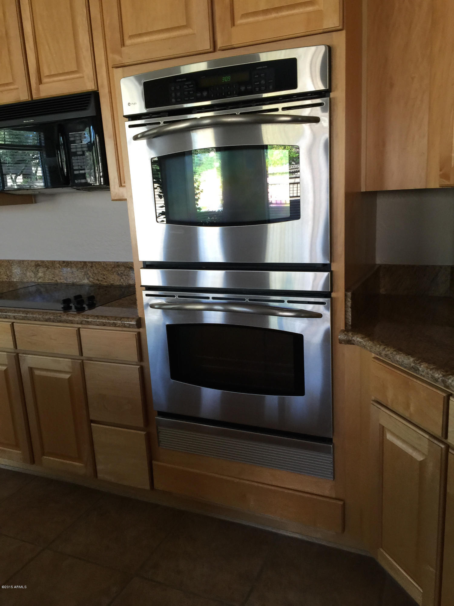 8191 East Mountain Spring Road Scottsdale, AZ 85255 - Photo 3 of 25 Double Ovens
