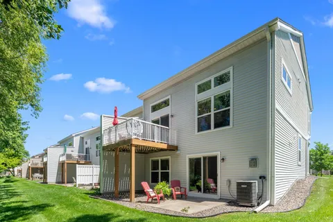 $319,900 | 15366 Foster Drive North, Hugo, MN 55038