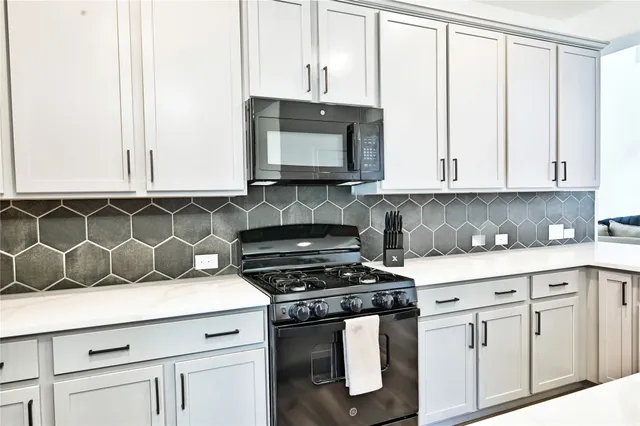 $439,900 | 207 Salange Lane, Katy, TX 77493