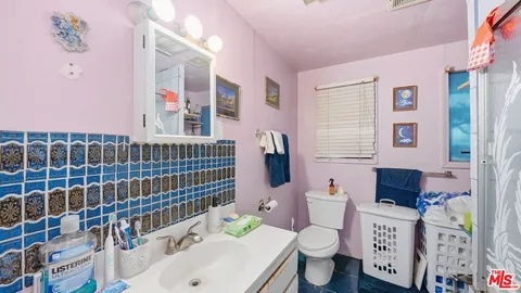 $749,000 | 1523 East Vernon Avenue, Los Angeles, CA 90011