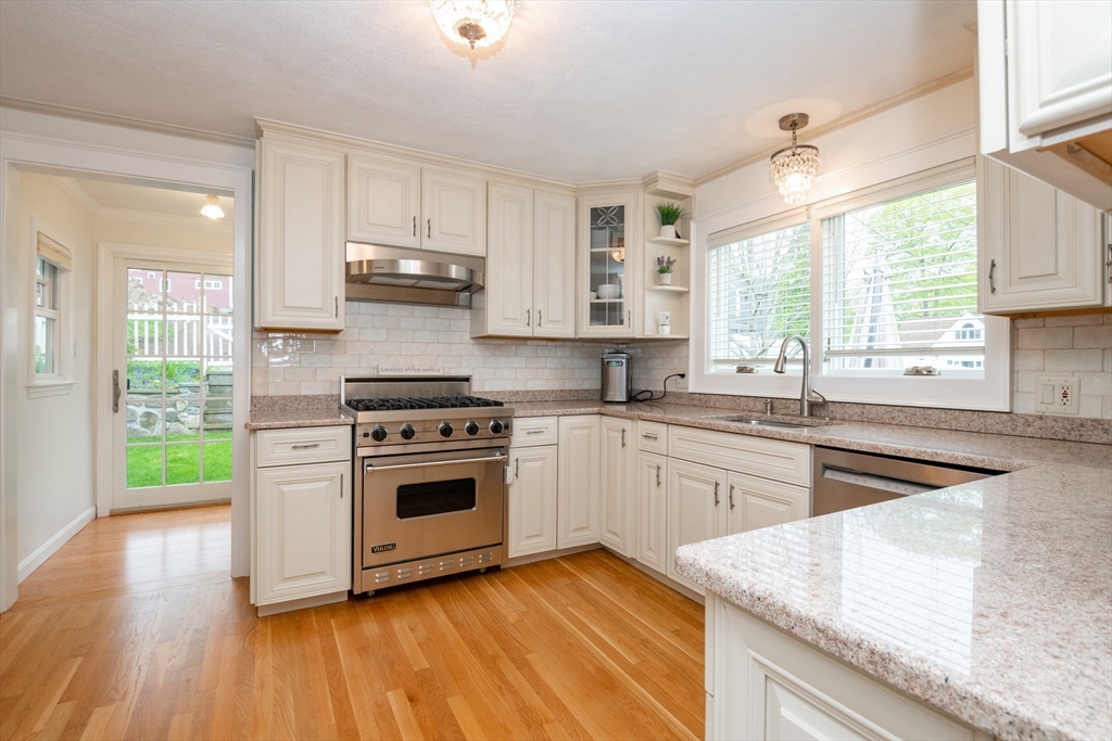 2 Parkwood Road Lynnfield, MA 01940 - Photo 13 of 42 Gallery Image 13
