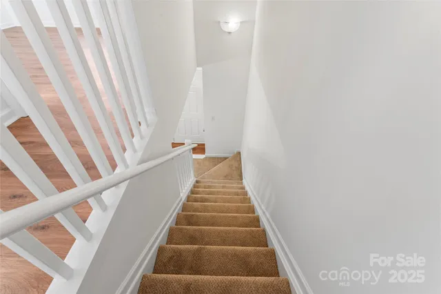 $225,000 | 12318 Hennigan Pl Lane, Charlotte, NC 28214