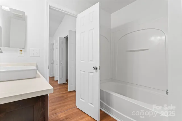 $225,000 | 12318 Hennigan Pl Lane, Charlotte, NC 28214