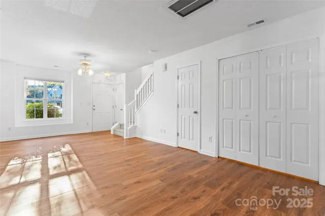 $225,000 | 12318 Hennigan Pl Lane, Charlotte, NC 28214