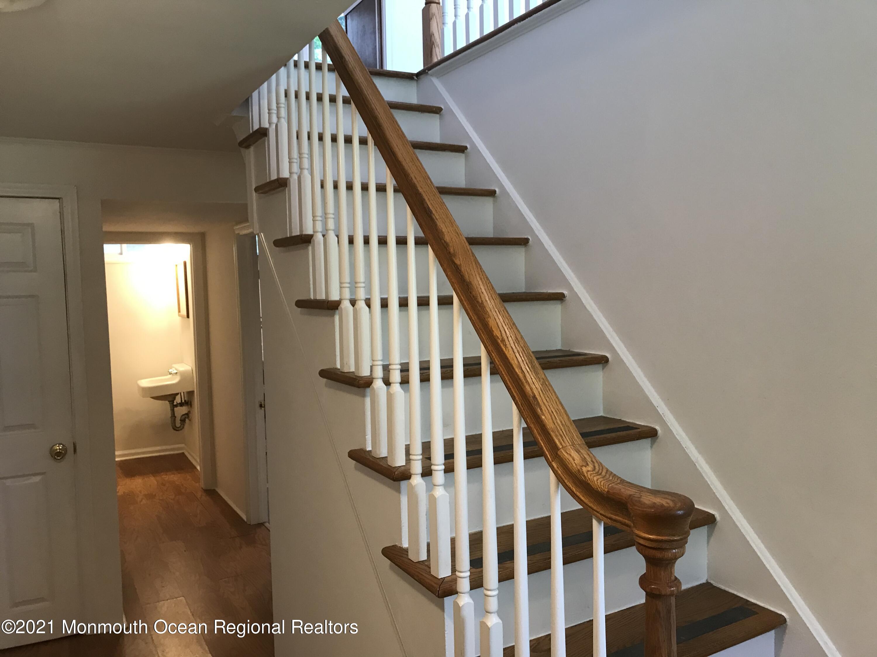 29 Prospect Road Atlantic Highlands, NJ 07716 - Photo 8 of 29 a view of entryway with a front door