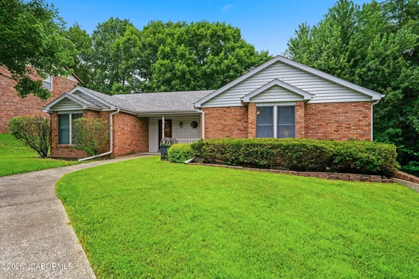 $289,900 | 218 Eastland Drive, Jefferson City, MO 65101