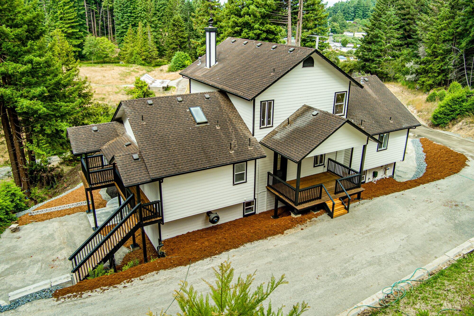 155 Pomeroy Hollow Road Eureka, CA 95503 - Photo 7 of 60