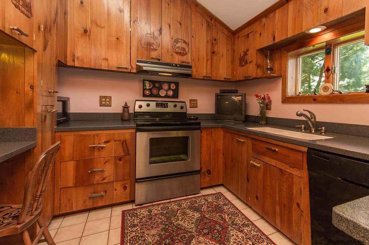 252 Kilburn Road Cossayuna, NY 12823 - Photo 7 of 23 Photo 7