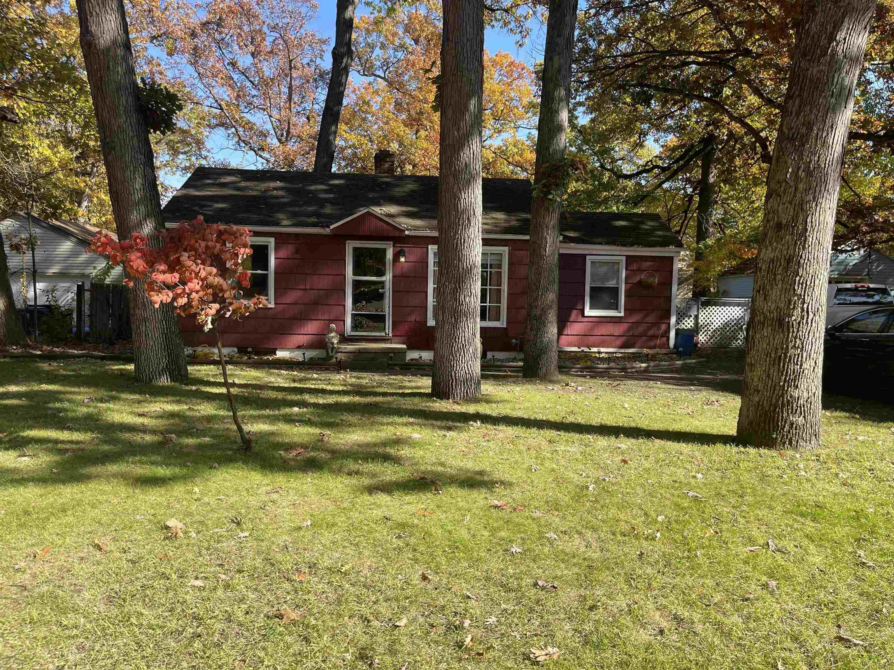 55466 Butternut Road South Bend, IN 46628 - Photo 1 of 23