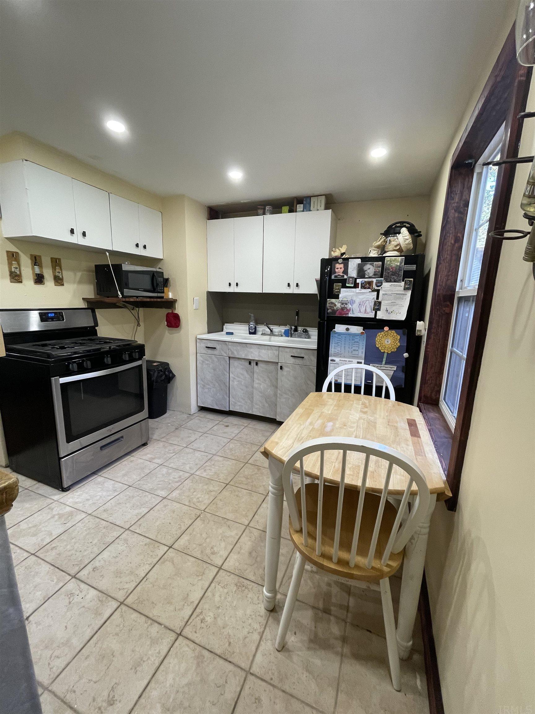 55466 Butternut Road South Bend, IN 46628 - Photo 12 of 23