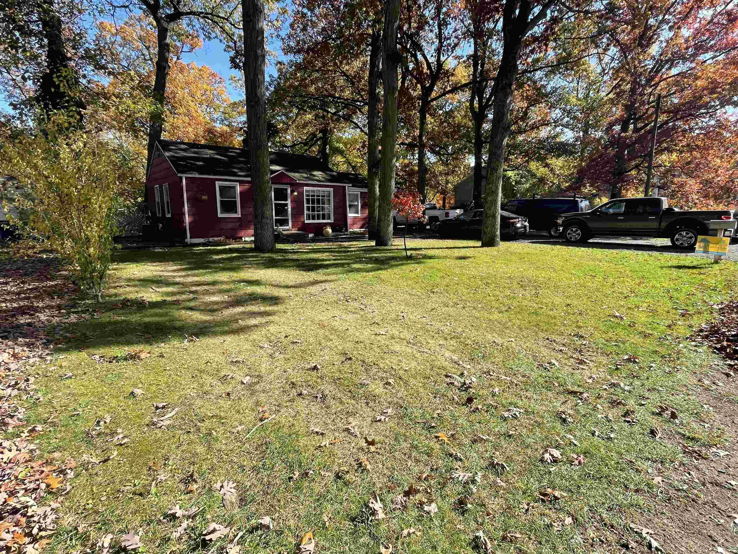 55466 Butternut Road South Bend, IN 46628 - Photo 3 of 23
