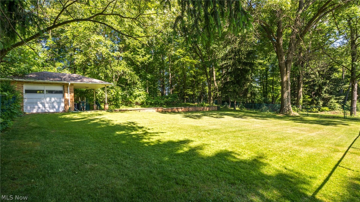 9245 Hillside Road Independence, OH 44131 - Photo 4 of 26