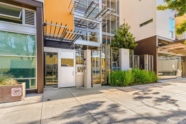 $649,000 | 200 2nd Street, Unit 401, Oakland, CA 94607