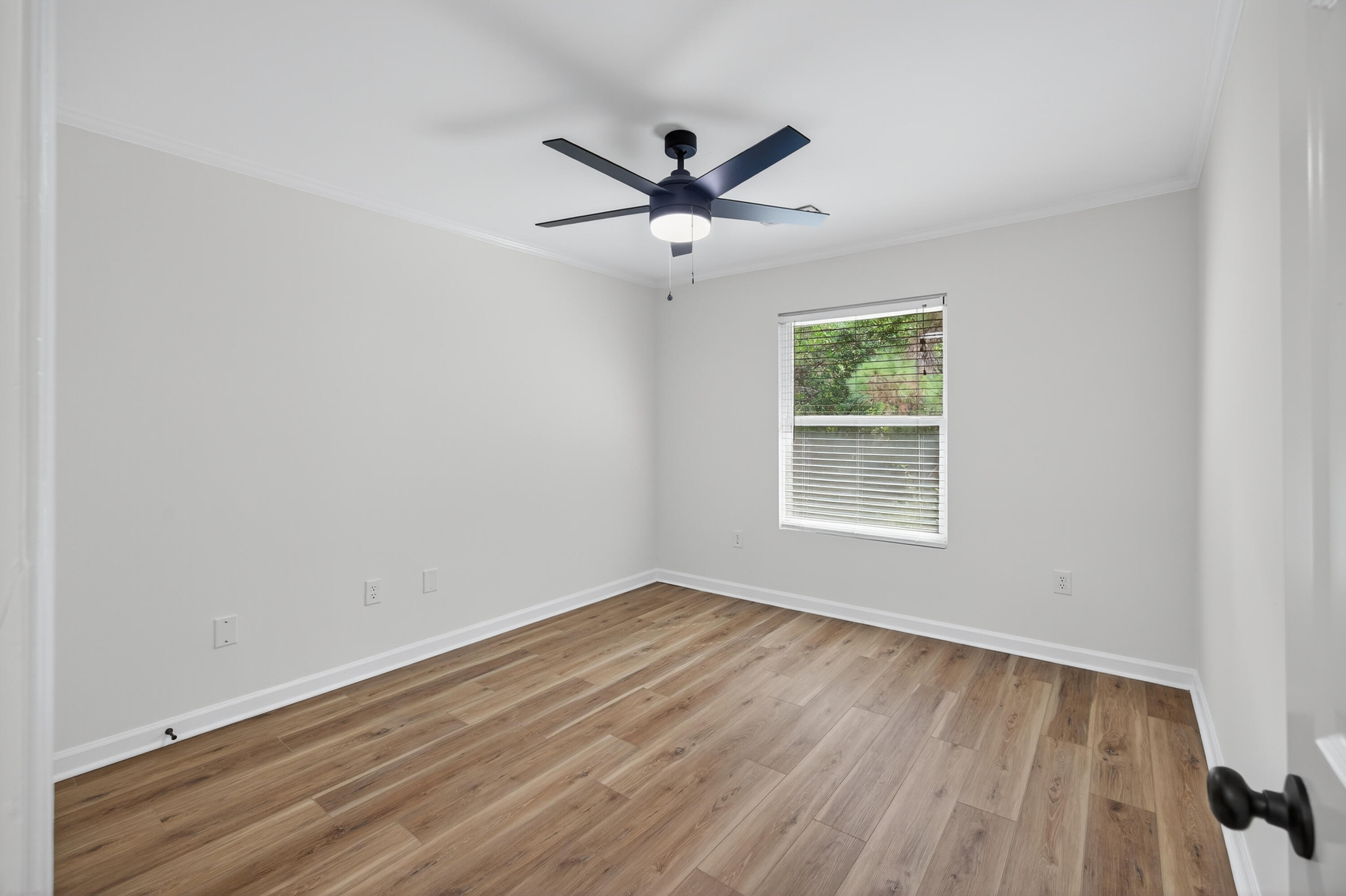 341 West Coleman Boulevard, Unit G Mount Pleasant, SC 29464 - Photo 16 of 26 243A1613
