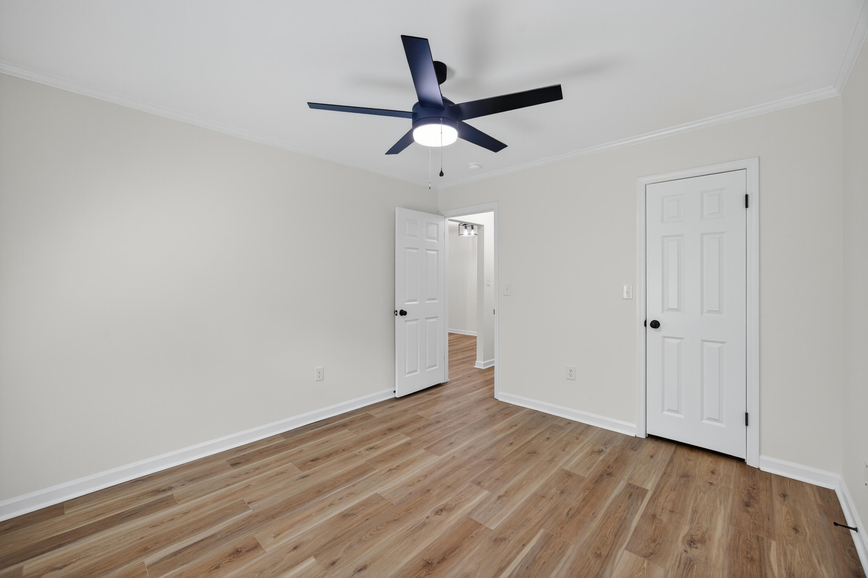 341 West Coleman Boulevard, Unit G Mount Pleasant, SC 29464 - Photo 17 of 26 243A1617