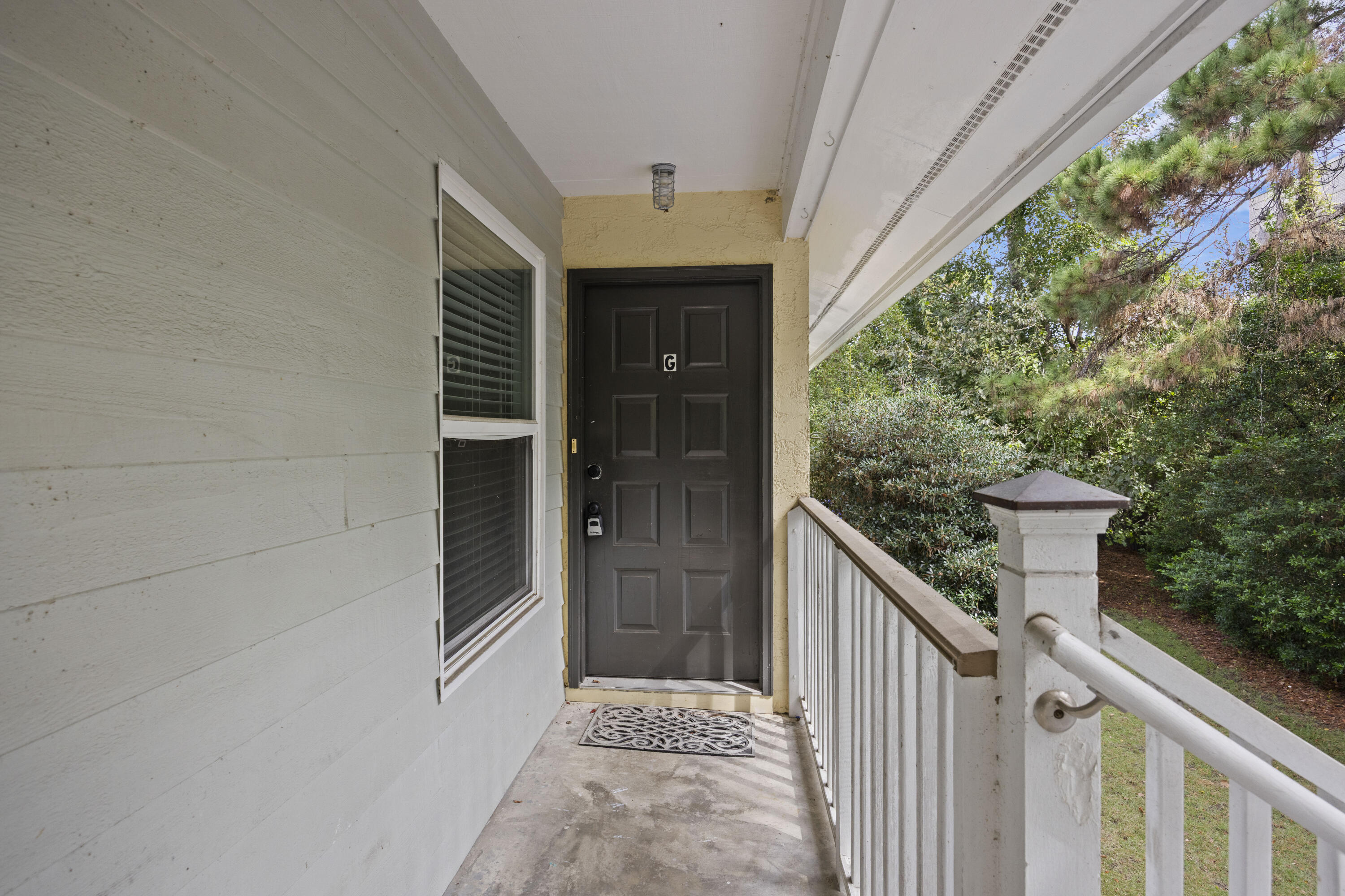 341 West Coleman Boulevard, Unit G Mount Pleasant, SC 29464 - Photo 21 of 26 243A1648
