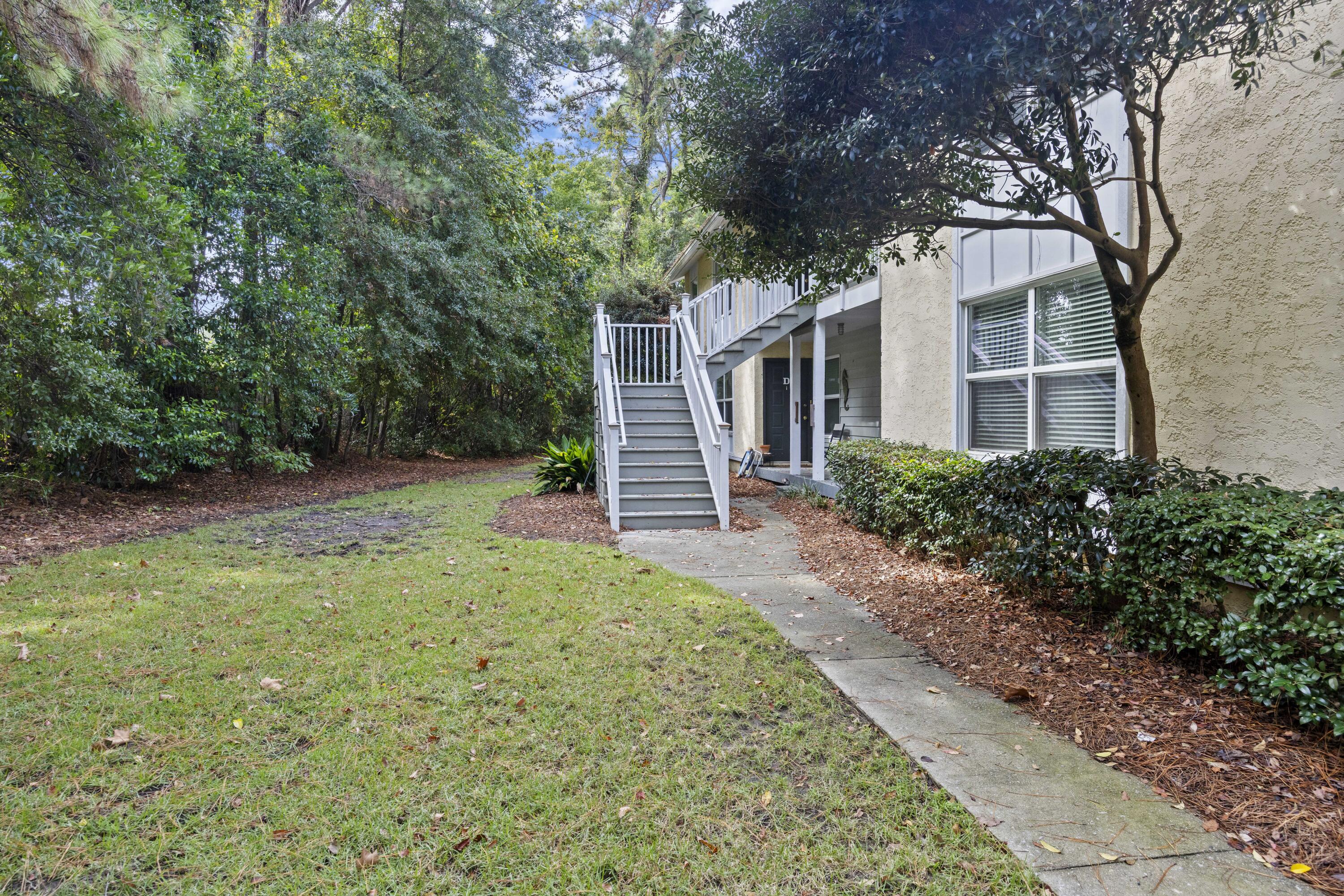 341 West Coleman Boulevard, Unit G Mount Pleasant, SC 29464 - Photo 22 of 26 243A1653