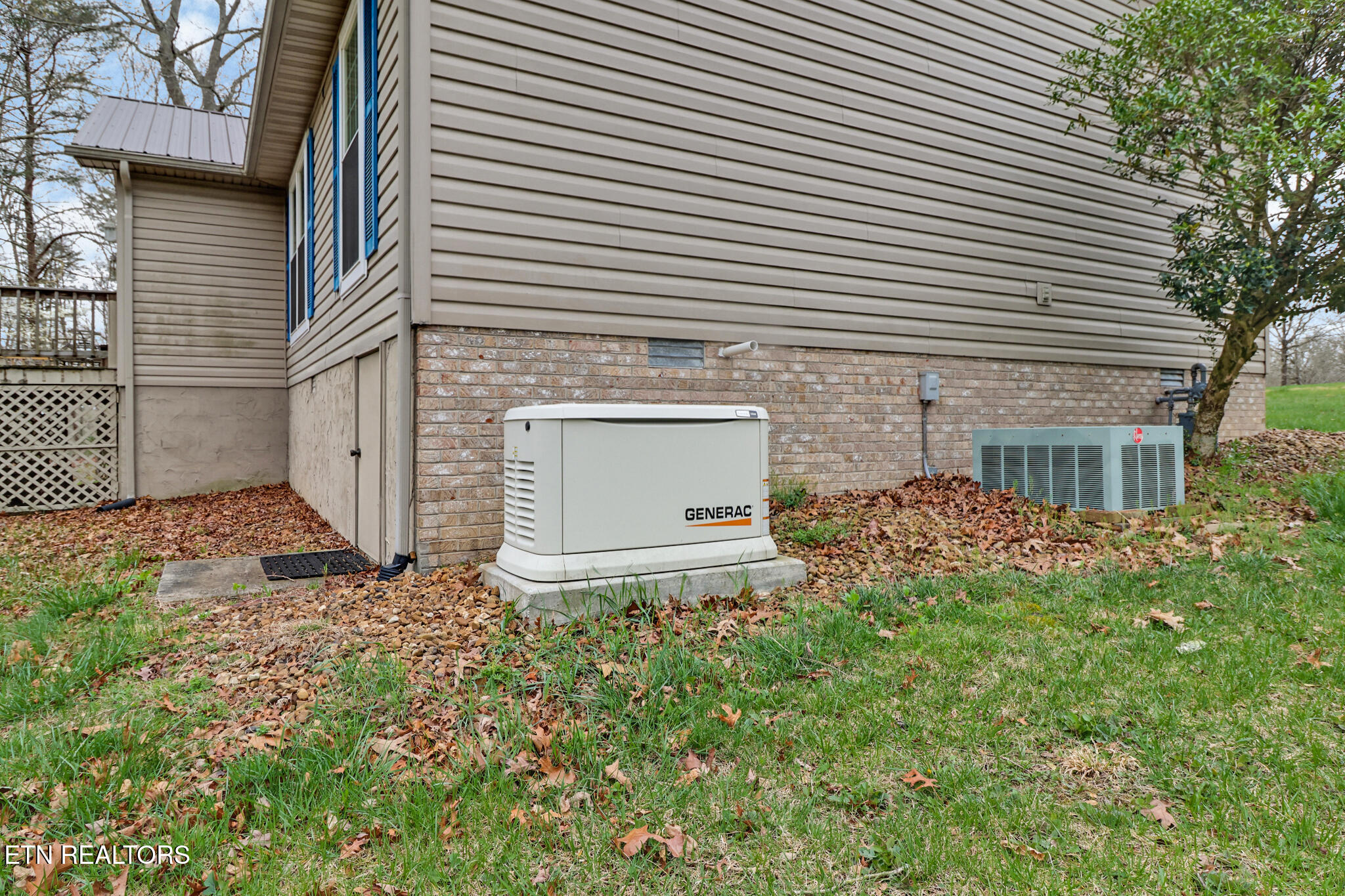 281 Hatler Road Crossville, TN 38555 - Photo 39 of 48 if1a8016-if1a8020