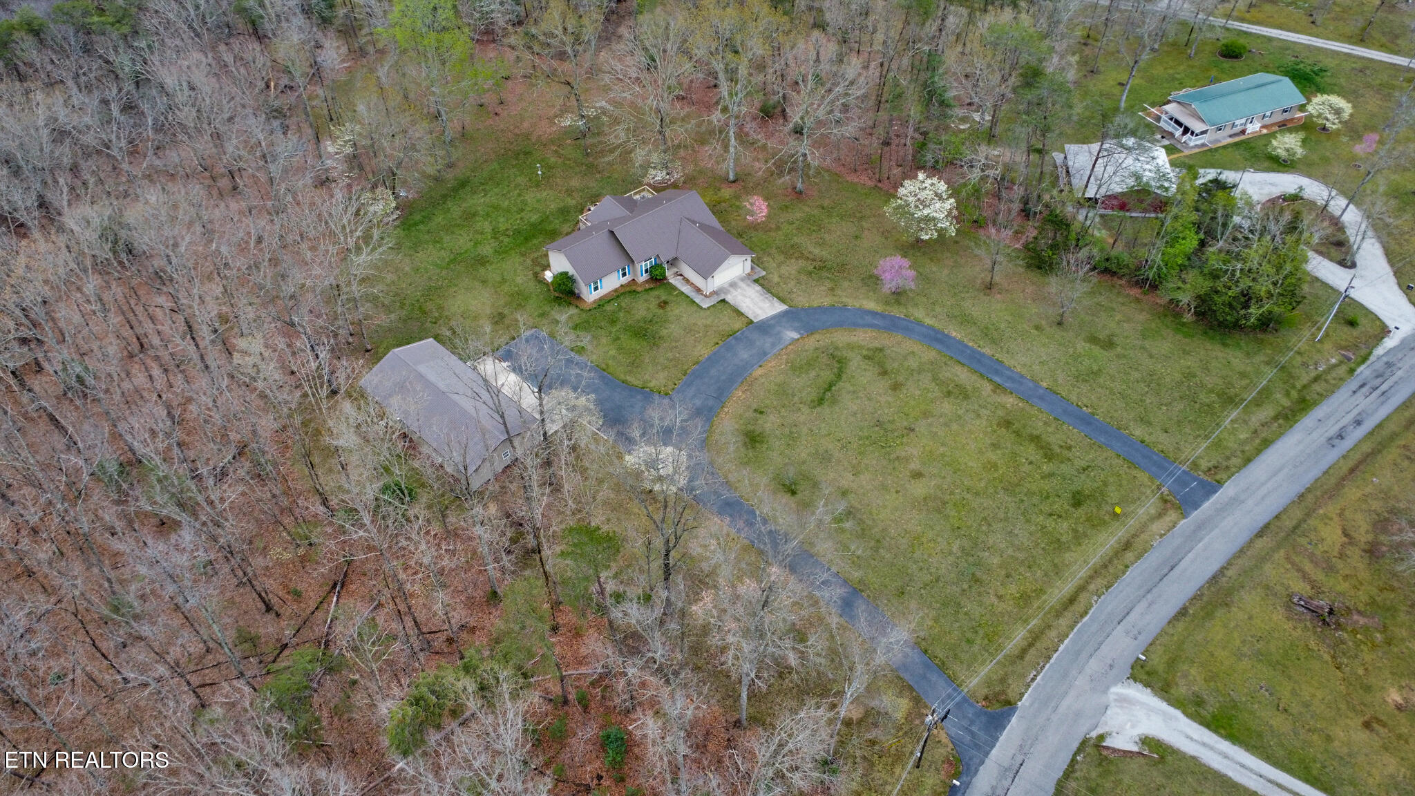 281 Hatler Road Crossville, TN 38555 - Photo 48 of 48 dji_0961-dji_0963