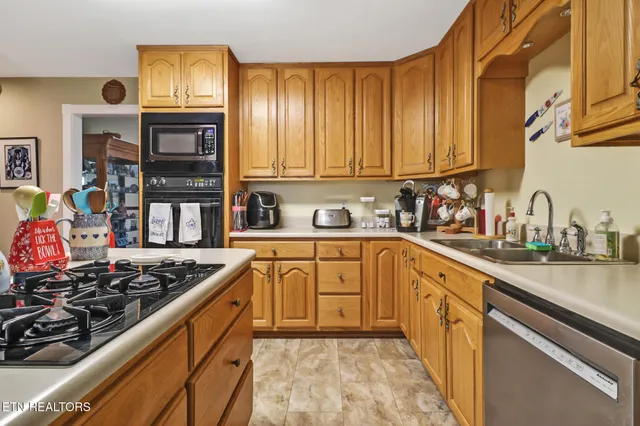 $639,000 | 281 Hatler Road, Crossville, TN 38555