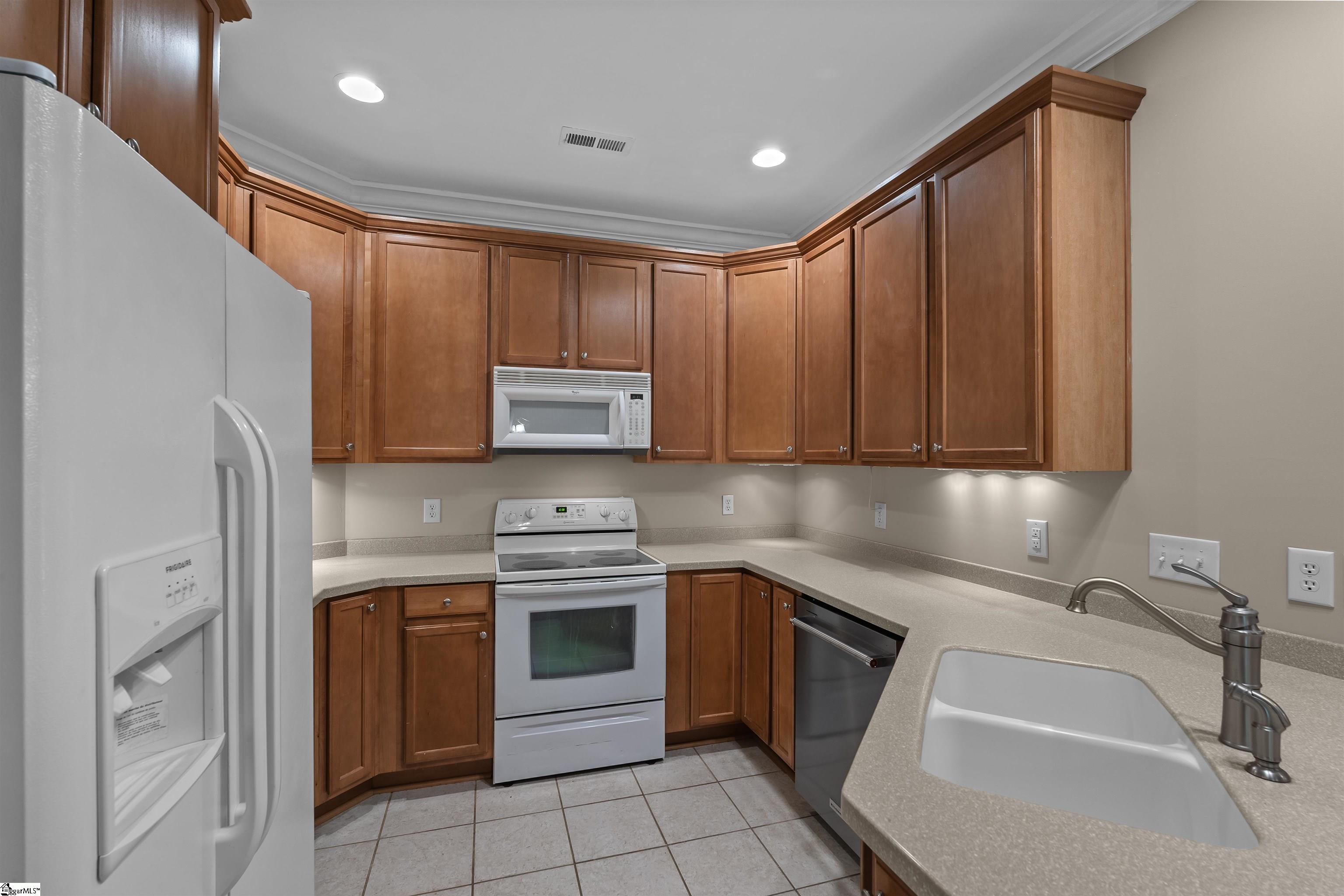 204 Steepleton Way Seneca, SC 29672 - Photo 16 of 42