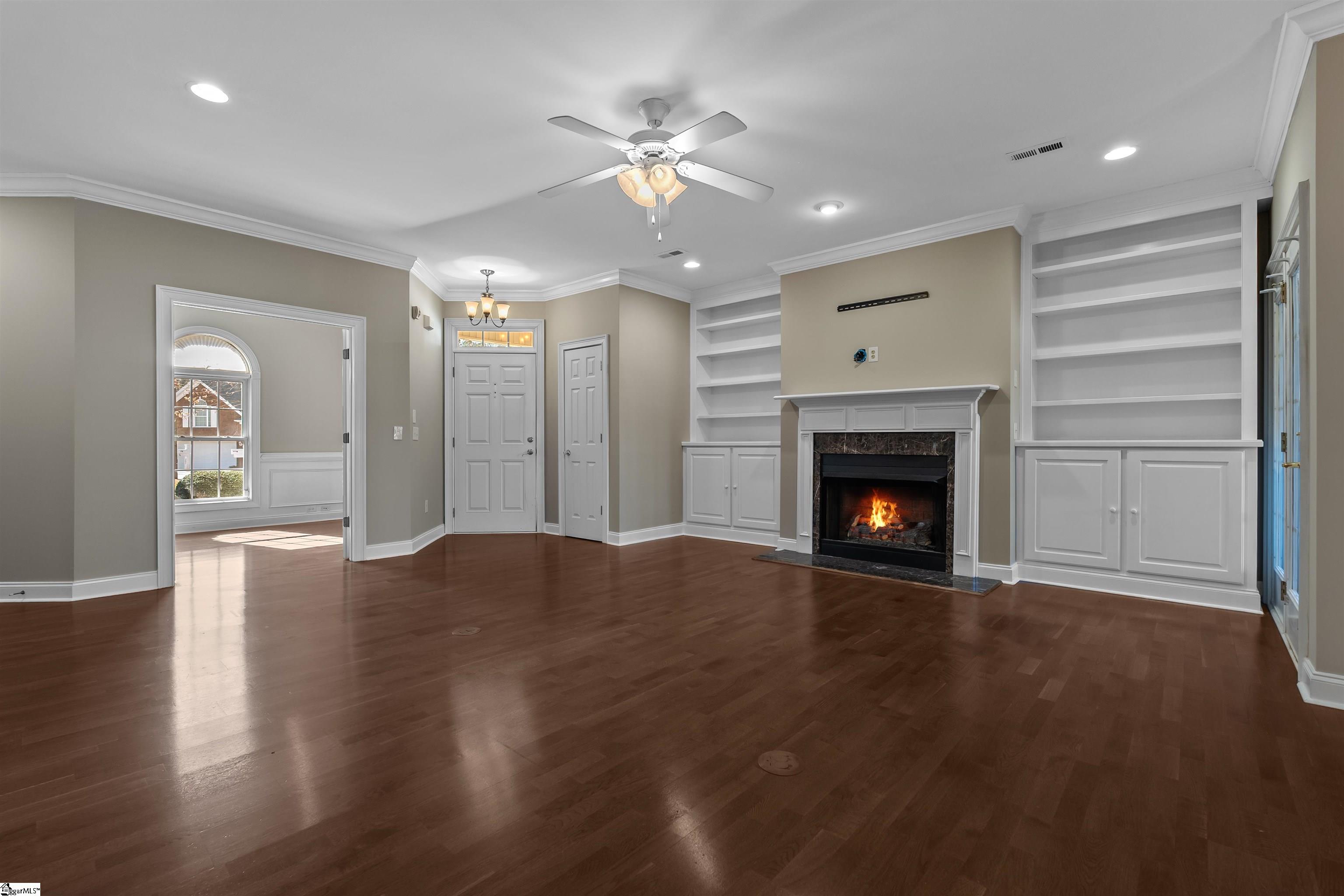 204 Steepleton Way Seneca, SC 29672 - Photo 8 of 42