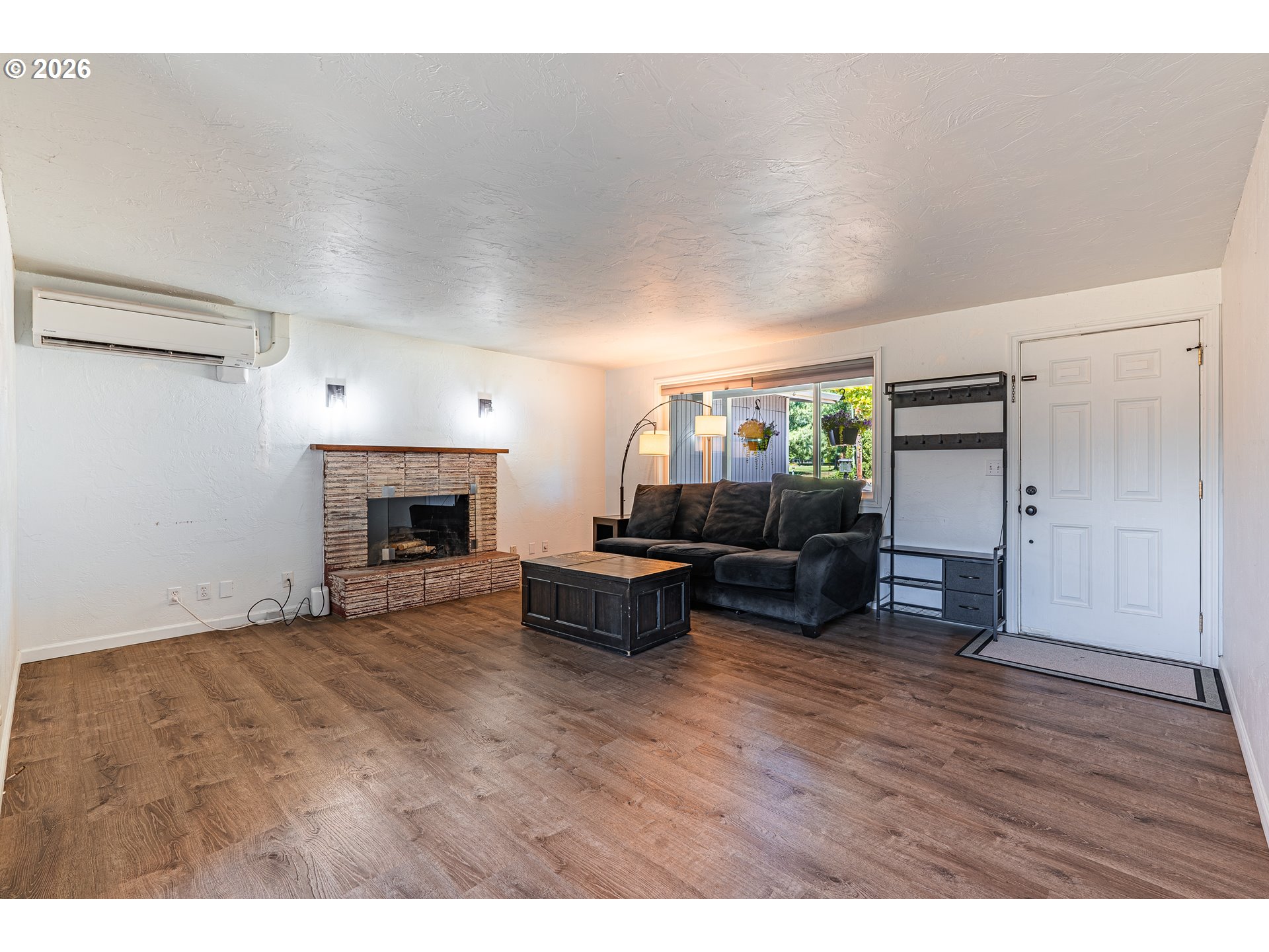 2410 Gilham Road Eugene, OR 97408 - Photo 8 of 27