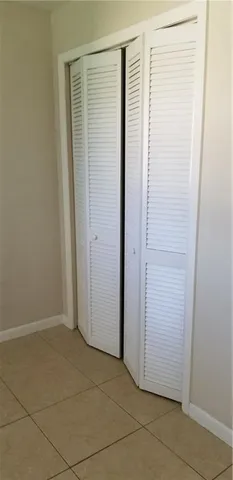 $1,800 | 2950 Northwest 55th Avenue, Unit 2A, Lauderhill, FL 33313