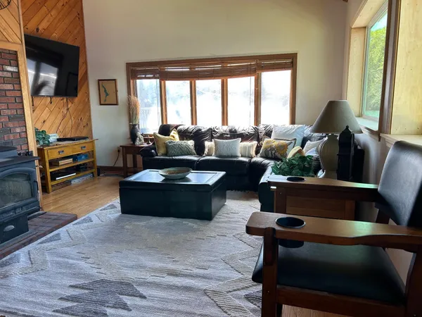 $2,500,000 | 87 Collins Brook Road, Meredith, NH 03253