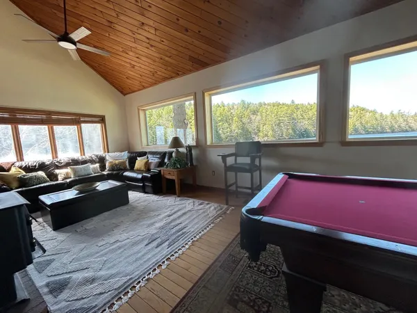 $2,500,000 | 87 Collins Brook Road, Meredith, NH 03253