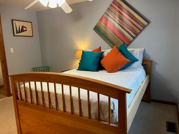 $2,500,000 | 87 Collins Brook Road, Meredith, NH 03253